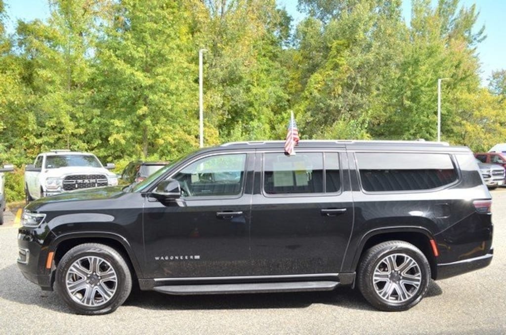 Used 2023 Jeep Wagoneer L Series II SUV