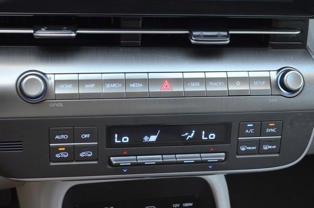 2024 Hyundai Kona SEL - Photo 30