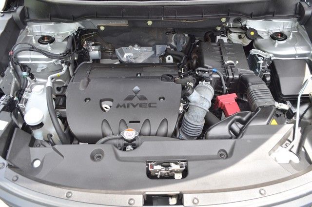 2025 Mitsubishi Outlander Sport - Photo 36