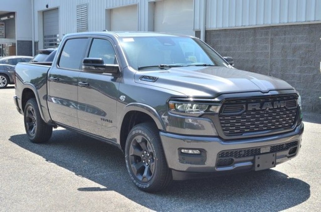 New 2026 Ram 1500 BIG HORN CREW CAB 4X4 5'7 BOX Pickup