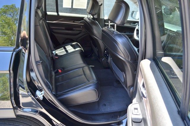 2023 Jeep Grand Cherokee Limited - Photo 35
