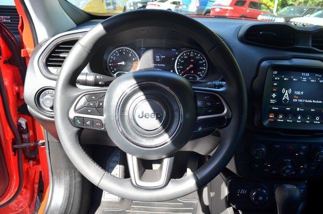 2022 Jeep Renegade Latitude - Photo 18