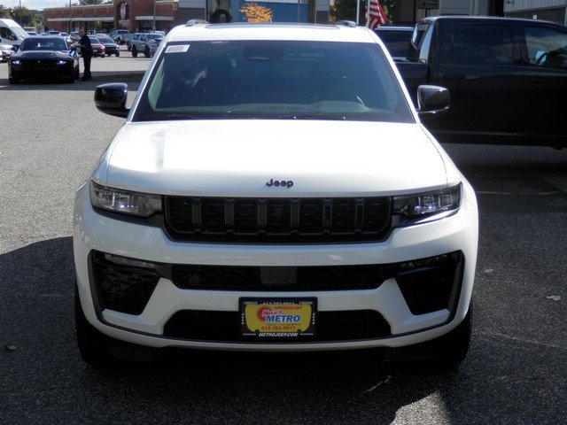 New 2027 Jeep Grand Cherokee 2 Row LIMITED 4X4 Sport Utility