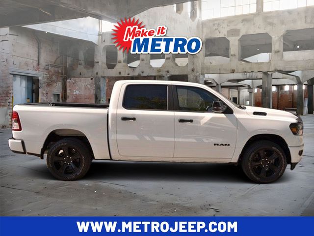 2023 RAM 1500 Big Horn/Lone Star 4x4 Crew Cab 5'7's photo