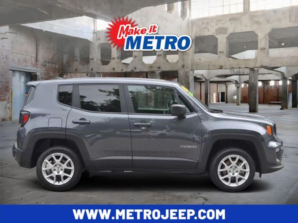 Used 2023 Jeep Renegade Latitude SUV