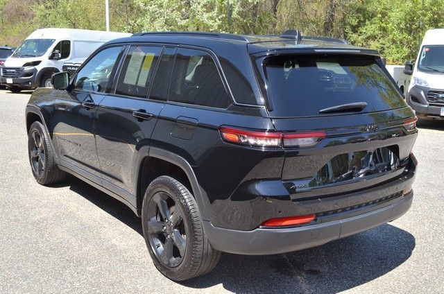 2023 Jeep Grand Cherokee Limited - Photo 6
