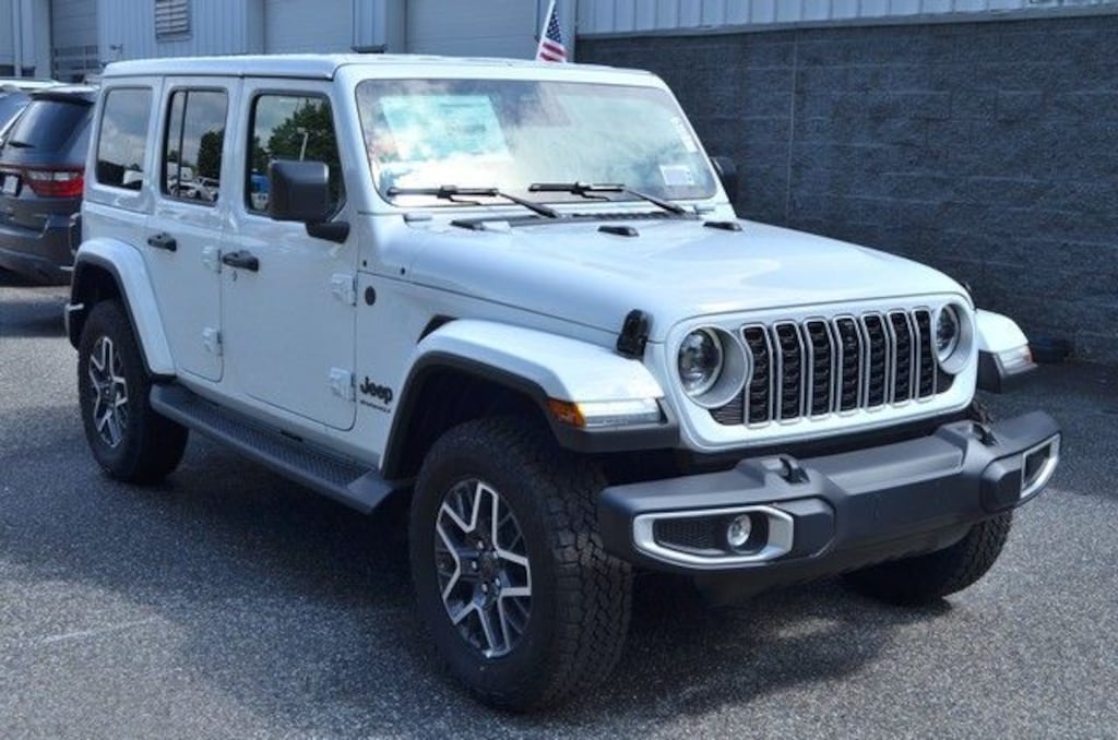 New 2026 Jeep Wrangler 4-DOOR SAHARA Sport Utility