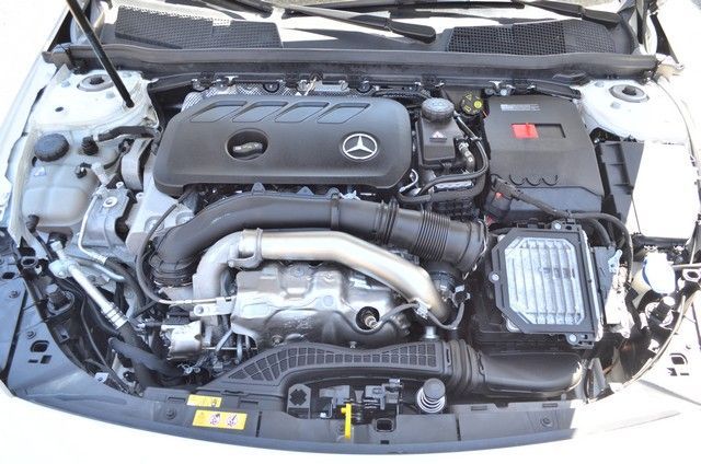 2025 Mercedes-Benz CLA CLA 250 - Photo 41
