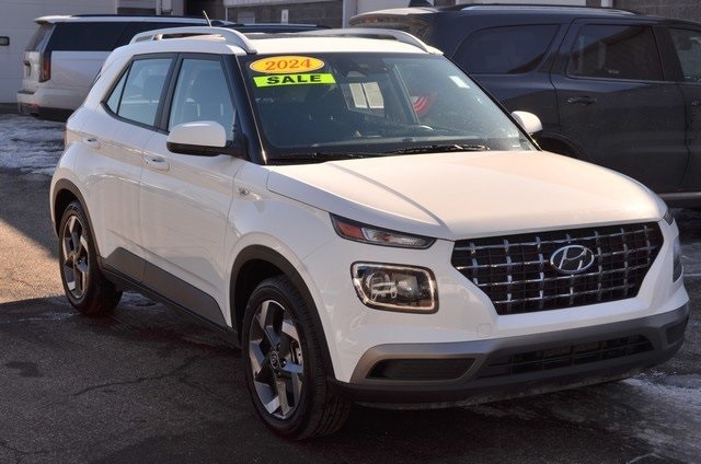 Used 2024 Hyundai Venue SEL with VIN KMHRC8A34RU292677 for sale in Chicopee, MA