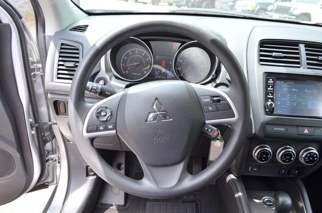 2025 Mitsubishi Outlander Sport - Photo 19