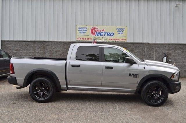 2024 RAM 1500 Classic Warlock 4x4 Crew Cab 5'7's photo