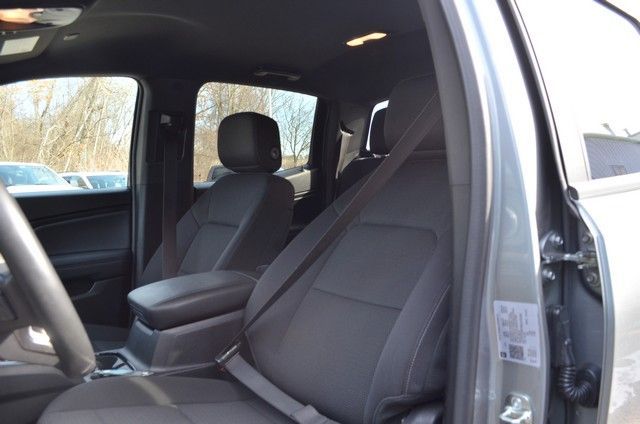 2024 Chevrolet Colorado LT - Photo 18