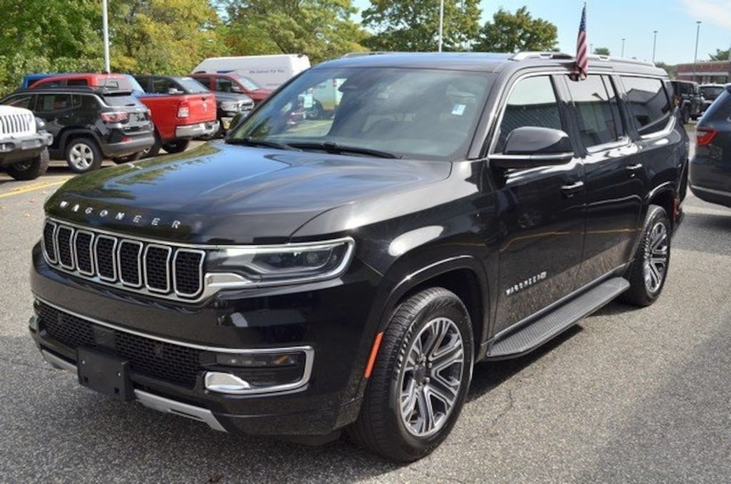 Used 2023 Jeep Wagoneer L Series II SUV