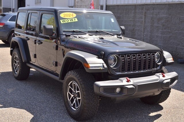 2024 Jeep Wrangler Rubicon photo 2