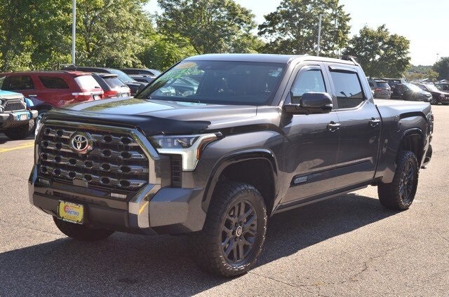 2024 Toyota Tundra Platinum photo 4