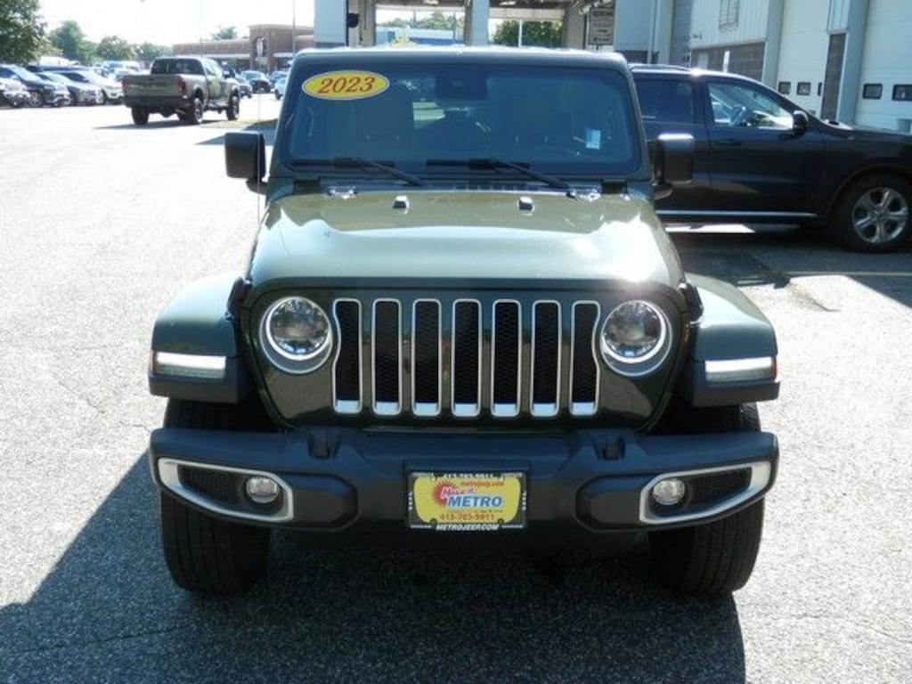 Used 2023 Jeep Wrangler Sahara SUV