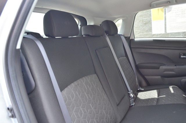 2025 Mitsubishi Outlander Sport - Photo 34