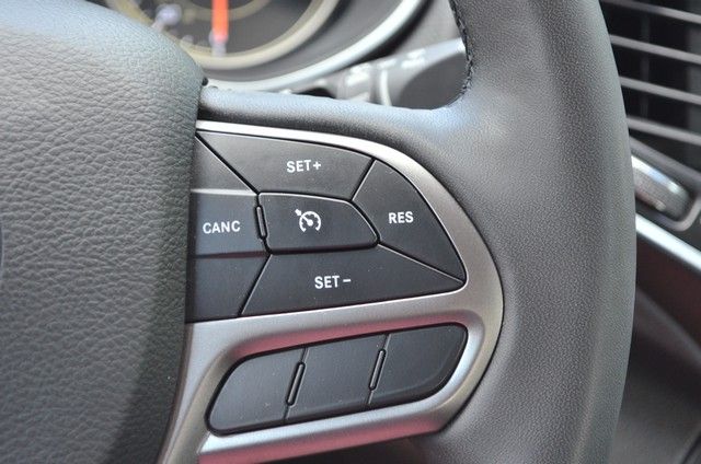 2021 Jeep Cherokee Latitude Lux - Photo 18