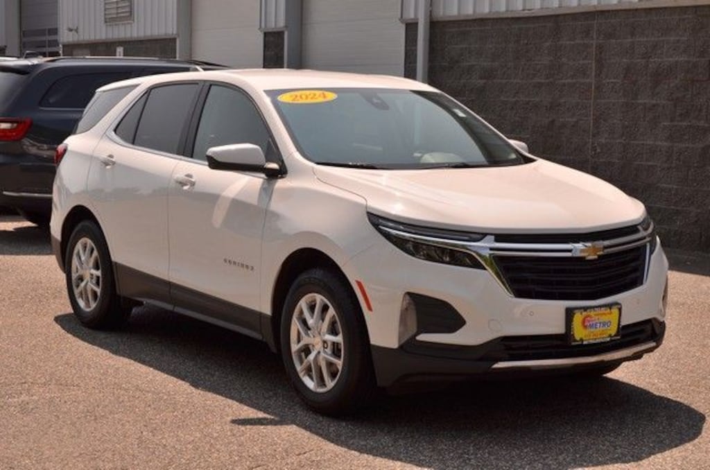 Used 2024 Chevrolet Equinox LT SUV