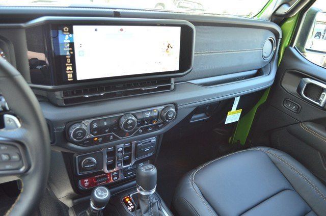 2025 Jeep Wrangler 4-Door Rubicon 392 Final Edition - Photo 23