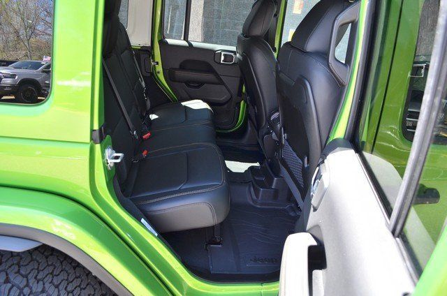 2025 Jeep Wrangler 4-Door Rubicon 392 Final Edition - Photo 37