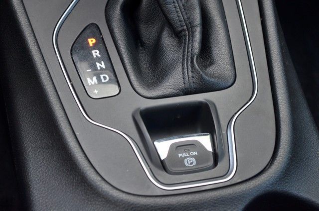 2021 Jeep Cherokee Latitude Lux - Photo 25