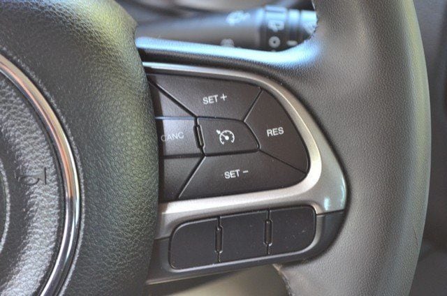 2022 Jeep Renegade Latitude - Photo 20