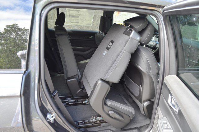 2025 Jeep Grand Cherokee L Laredo - Photo 39