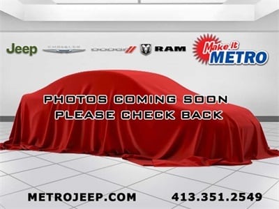 2027 Chrysler Pacifica Select AWD's photo