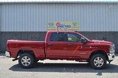 2025 Ram 2500 Big Horn Truck Crew Cab