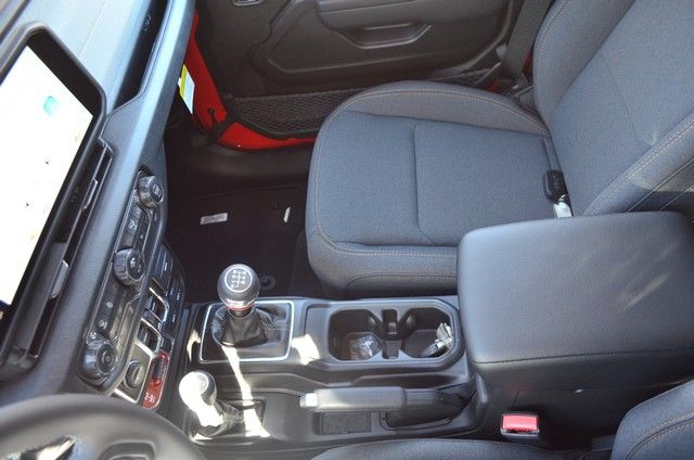 2026 Jeep Wrangler 4-Door Willys - Photo 21