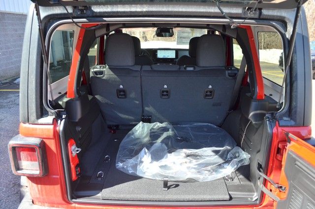 2026 Jeep Wrangler 4-Door Willys - Photo 32