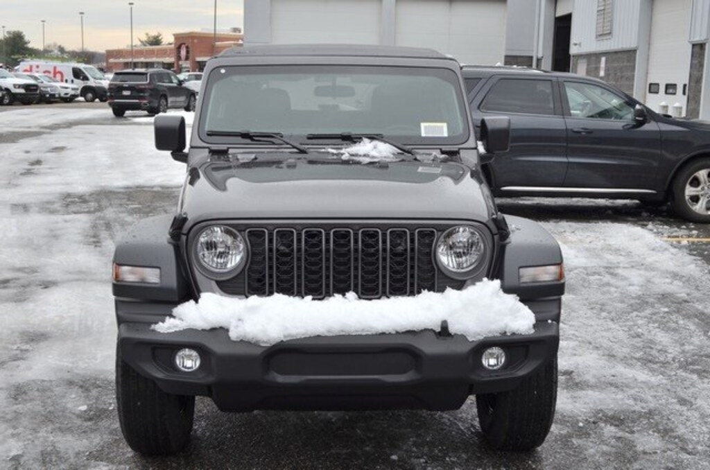 New 2026 Jeep Wrangler Sport SUV