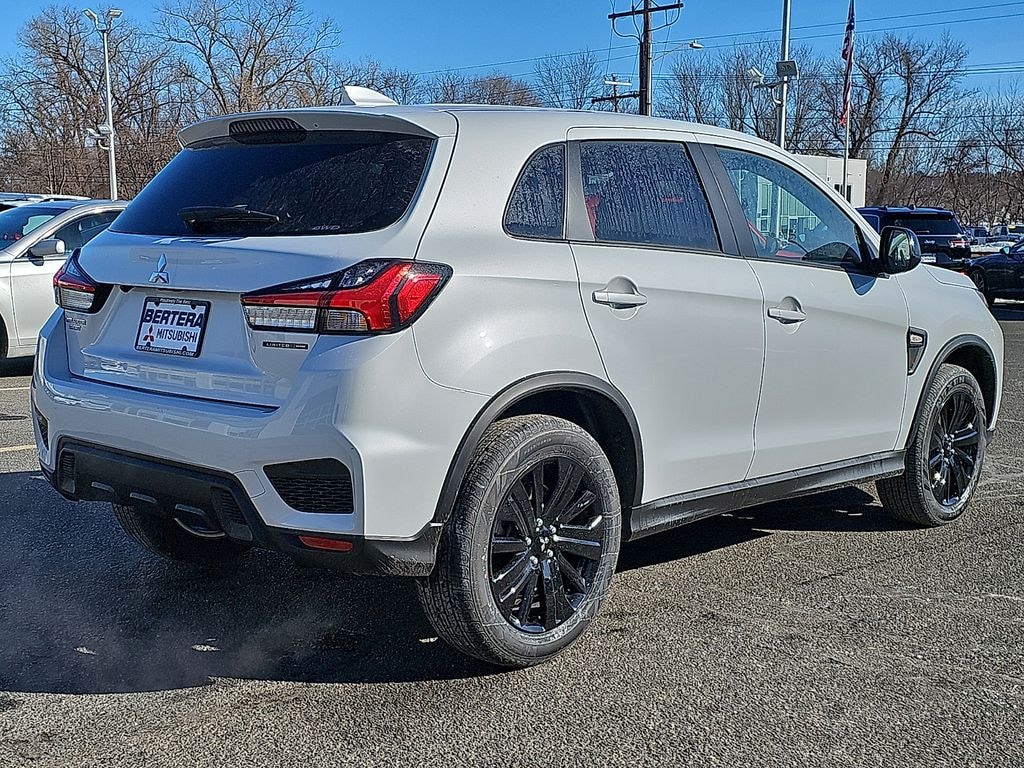 New 2026 Mitsubishi Outlander Sport 2.0 LE SUV