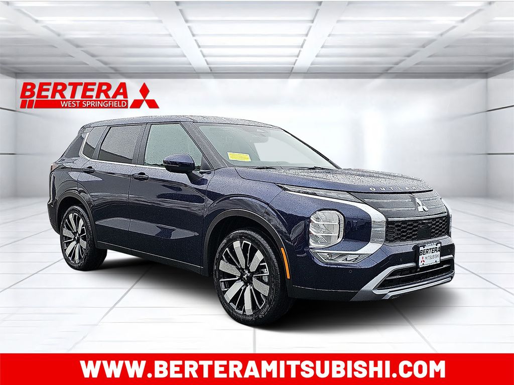 2026 Mitsubishi Outlander SE S-AWC's photo