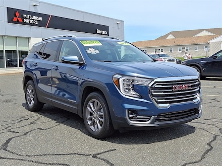 2024 GMC Terrain SLT SUV