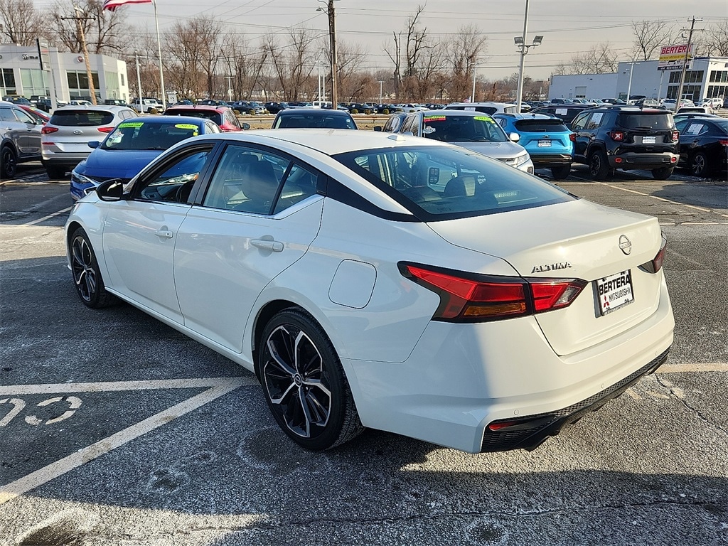 Used 2023 Nissan Altima 2.5 SR Sedan