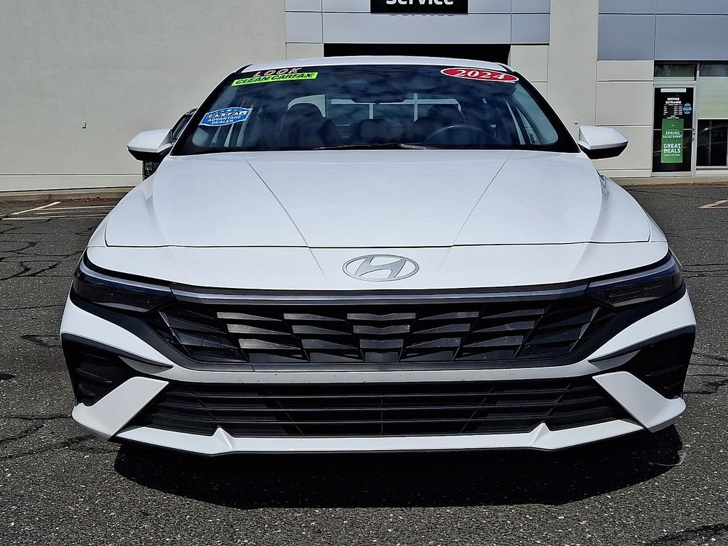 Used 2024 Hyundai Elantra SEL Sedan