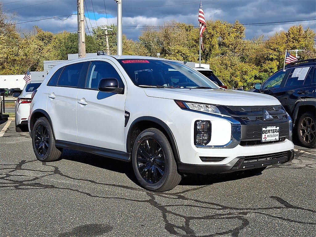 New 2025 Mitsubishi Outlander Sport 2.0 LE SUV
