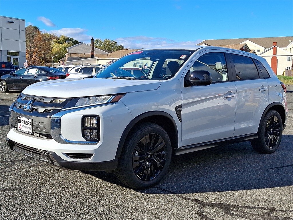 New 2025 Mitsubishi Outlander Sport 2.0 LE SUV