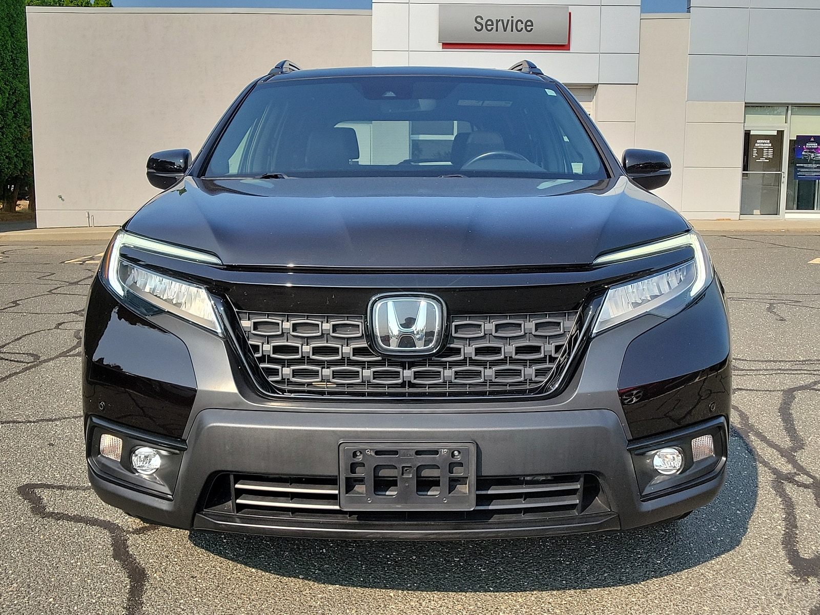 Used 2020 Honda Passport Touring with VIN 5FNYF8H98LB000661 for sale in West Springfield, MA