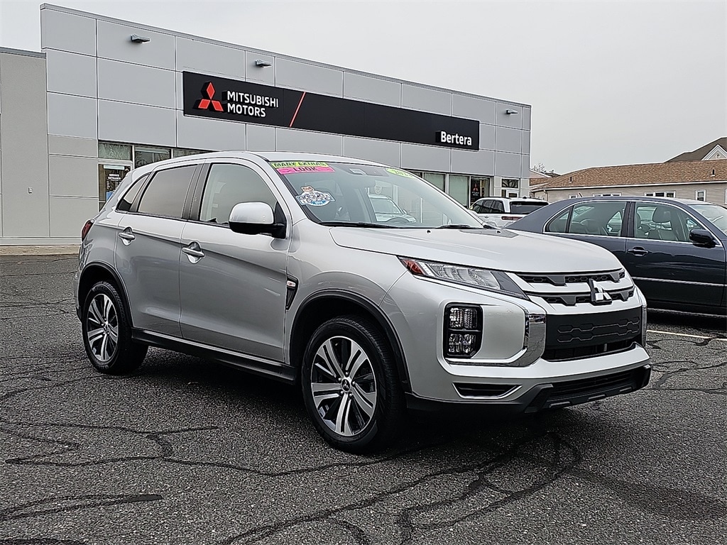 Used 2024 Mitsubishi Outlander Sport 2.0 ES SUV