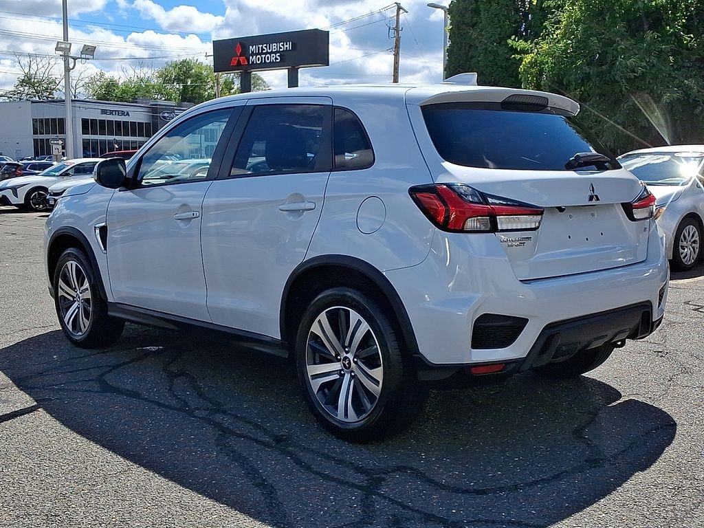 Used 2024 Mitsubishi Outlander Sport 2.0 ES SUV