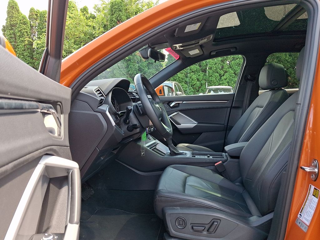 2025 Audi Q3 S Line Premium - Photo 14