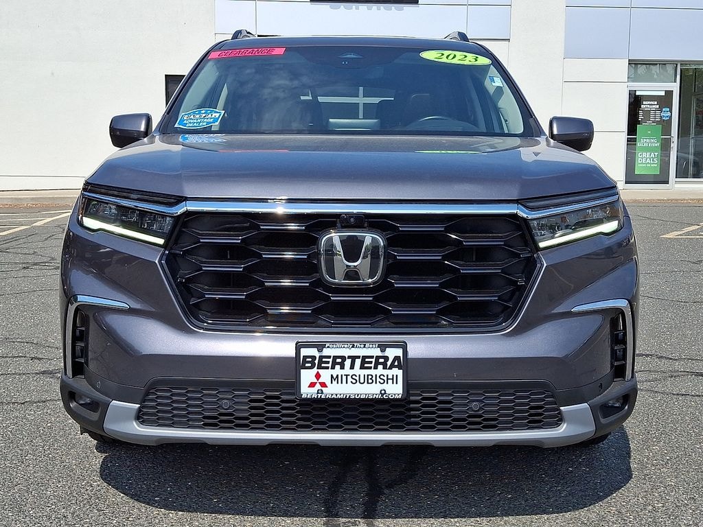 Used 2023 Honda Pilot Elite SUV
