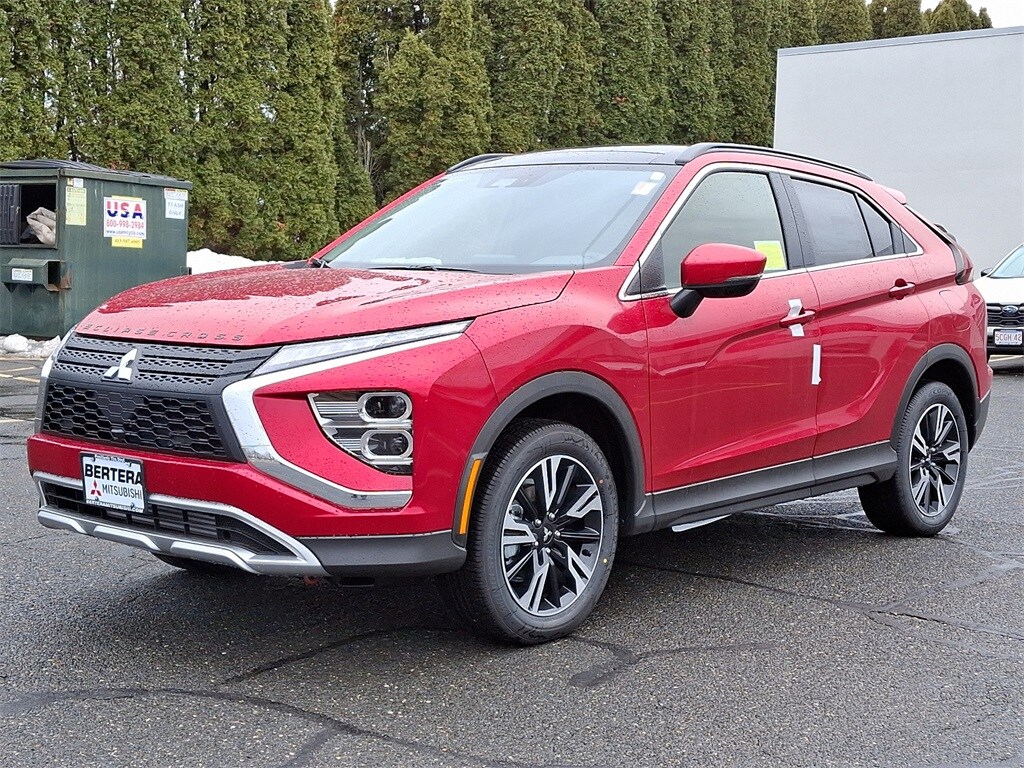 2025 Mitsubishi Eclipse Cross SE photo 2