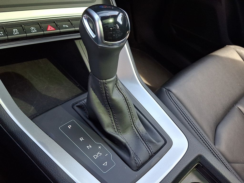 2025 Audi Q3 S Line Premium - Photo 16