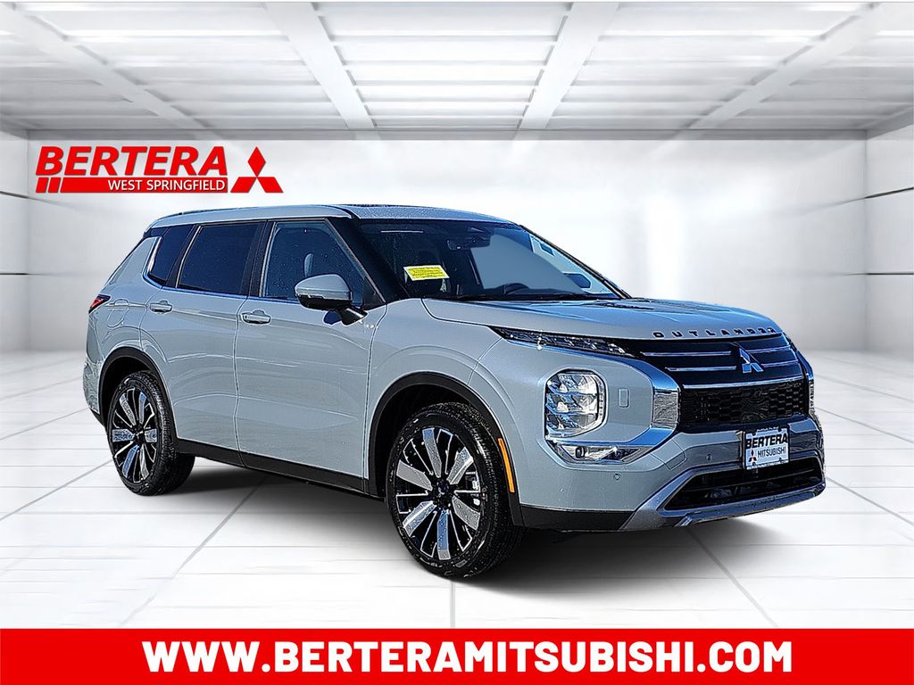 2026 Mitsubishi Outlander SE S-AWC's photo