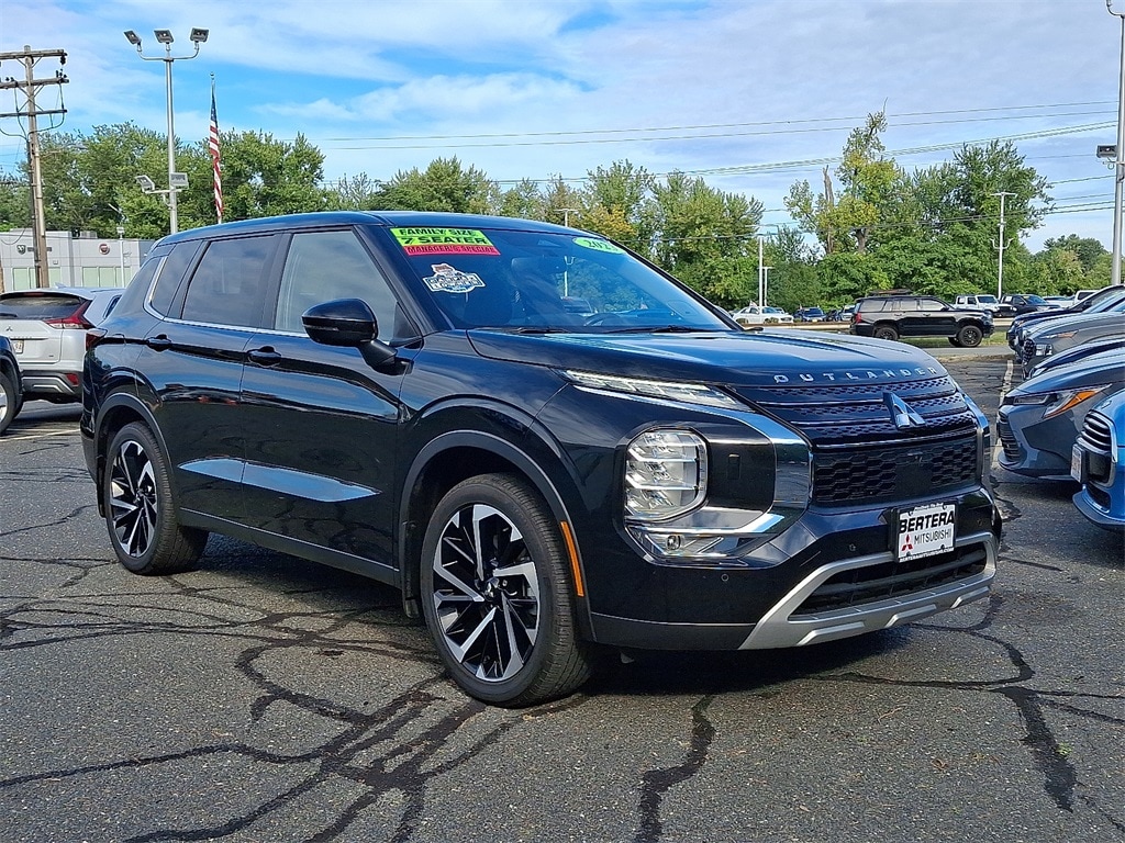 2023 Mitsubishi Outlander