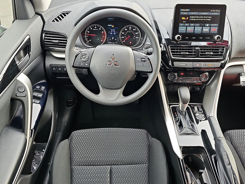 2026 Mitsubishi Eclipse Cross LE - Photo 7